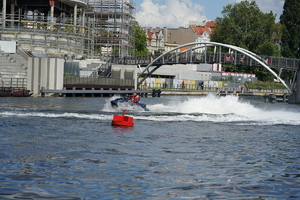 policyjny piknik na Wyspie Młyńskiej