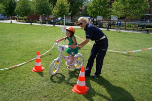 policyjny piknik na Wyspie Młyńskiej