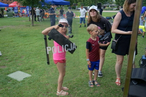 policyjny piknik na Wyspie Młyńskiej