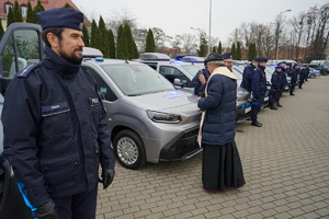 Uroczyste przekazanie pojazdów służbowych