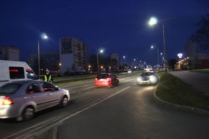 Perspektywiczny widok na działania policji