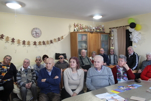 Na zdjęciu uczestnicy seniorzy