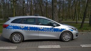 Radiowóz w Parku Solankowym