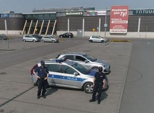 Policjanci na służbie