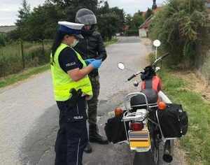 Patrole kontrolowały prędkość kierowców