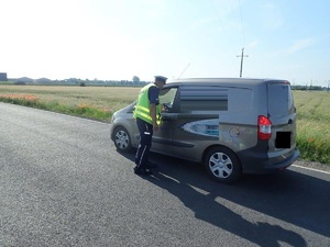 Informator o zagrożeniach trafił do kierowcy