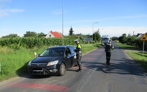 Kontrola pojazdu w rejonie przejazdu kolejowo-drogowego