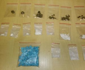 Zabezpieczone narkotyki przez policjantów