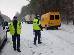 Policjanci i funkcjonariusze KAS na wspólnych działaniach