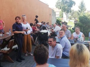Spotkanie policjantki z osobami z niepełnisprawnością