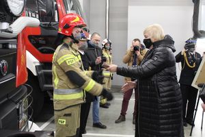 Strażacka zbiórka z udziałem gości i służb#7