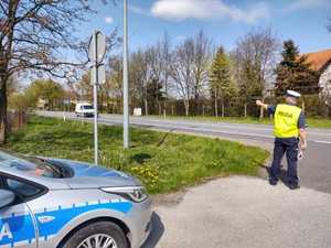 policjant na drodze