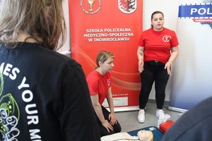 Policja i „Medyk” uczniom z Hufca Pracy#20