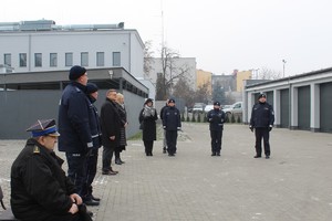 uczestnicy podczas uroczystej zbiórki