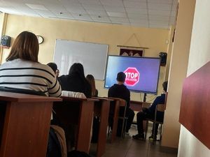O dopalaczach z młodzieżą w Chemiku#3