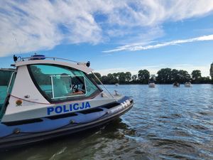 policyjna lódź