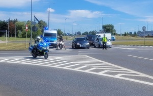 policyjne służby na drodze