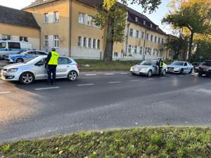 wszystkie zdjęcia policjanci prowadzą akcję na drogach