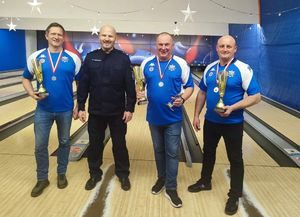 wszystkie zdjęcia rozgrywki bowlingowe