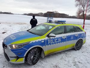 wszystkie zdjęcia policja i wopr na wspólnej służbie