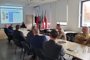 narada ze służbami