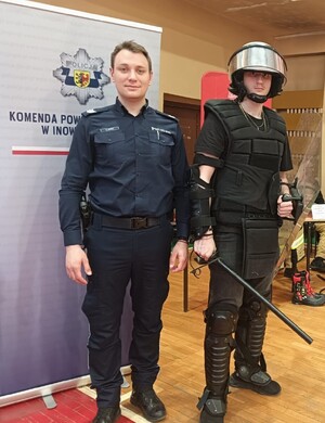 Udział Policji na Targach Pracy i Edukacji